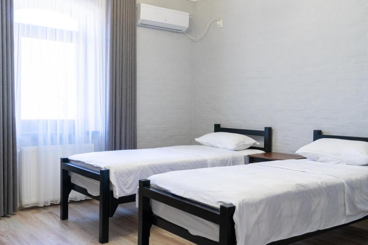 Nest Inn Tasken Kültér fotó