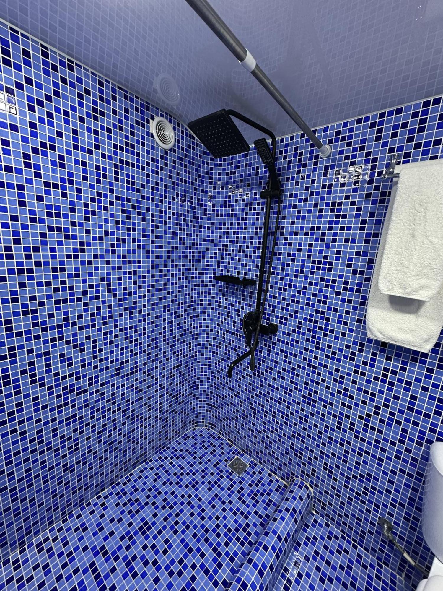 Nest Inn Tasken Kültér fotó